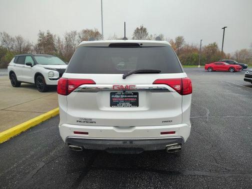 2017 GMC Acadia Denali