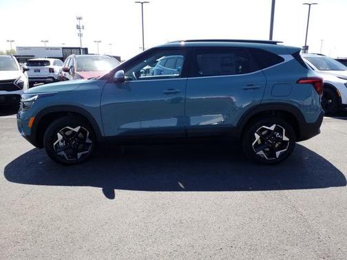 2025 Kia Seltos EX