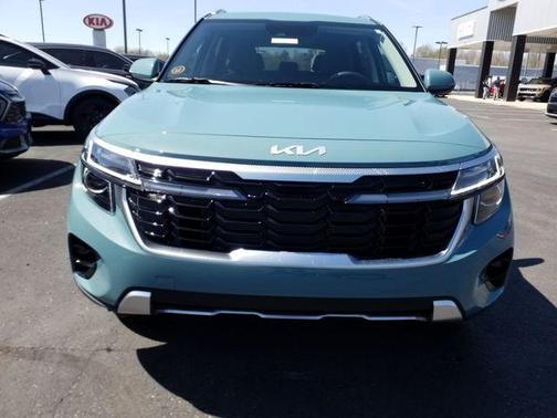 2025 Kia Seltos EX