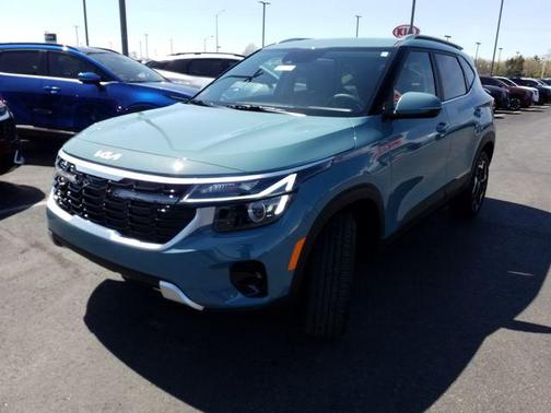 2025 Kia Seltos EX