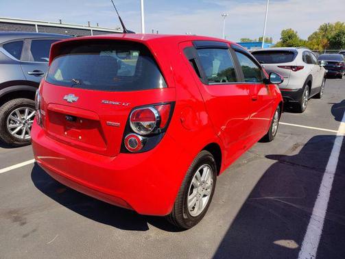 2012 Chevrolet Sonic 2LT
