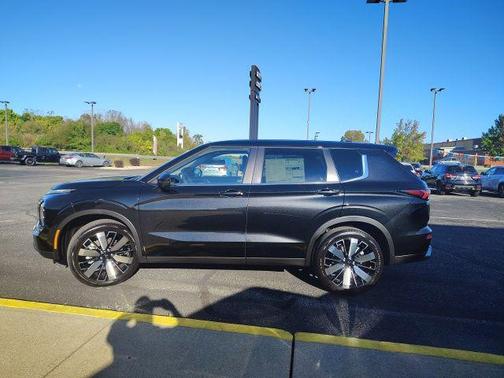 2025 Mitsubishi Outlander SE 2.5 S-AWC