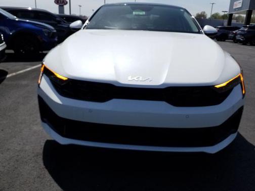 2025 Kia K5 EX