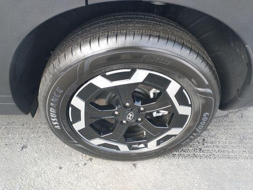 2025 Hyundai SANTA FE SEL 2.4
