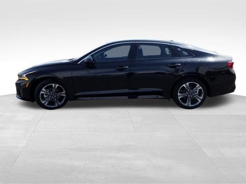 2023 Kia K5 EX