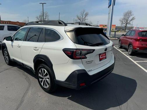 2023 Subaru Outback Premium