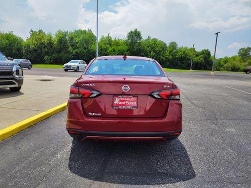 2020 Nissan Versa 1.6 SV