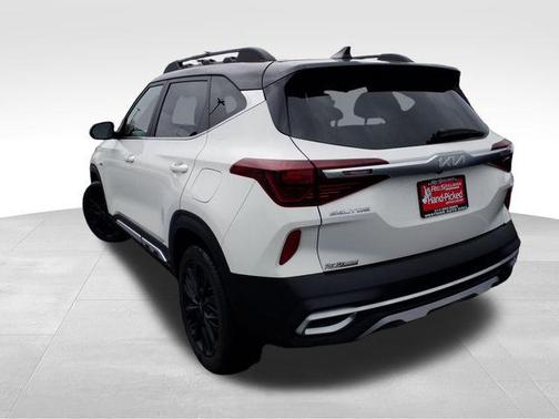 2023 Kia Seltos Nightfall Edition