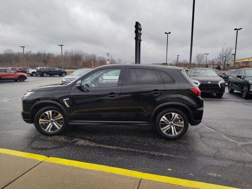 2024 Mitsubishi Outlander Sport SE