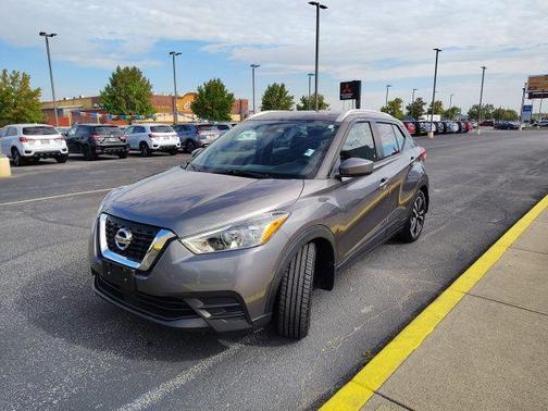 2020 Nissan Kicks SV