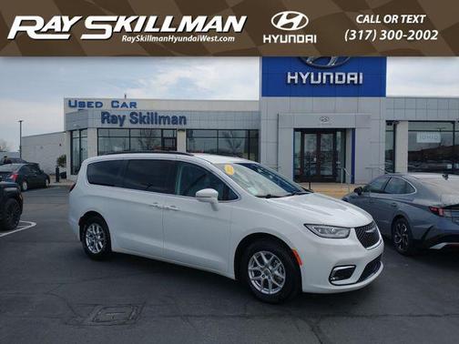 2022 Chrysler Pacifica Touring L