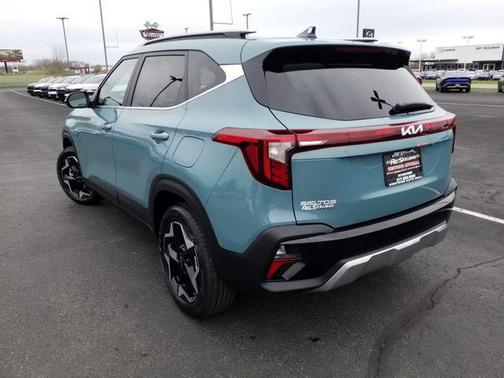 2025 Kia Seltos EX