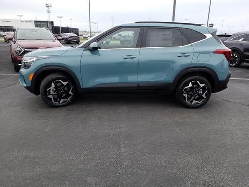 2025 Kia Seltos EX