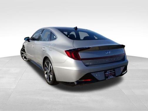 2023 Hyundai SONATA SEL Plus