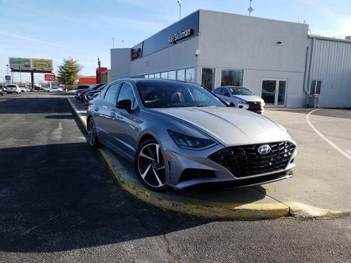 2023 Hyundai SONATA SEL Plus
