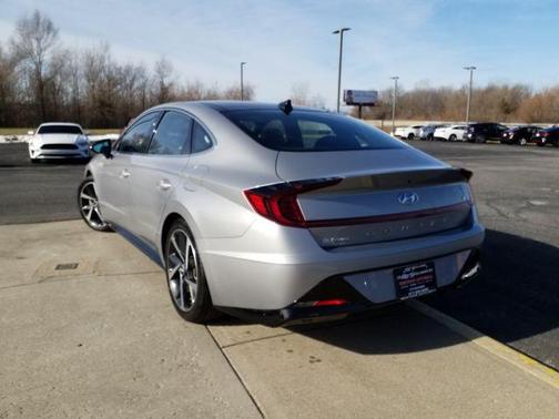 2023 Hyundai SONATA SEL Plus