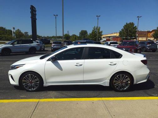 2022 Kia Forte GT