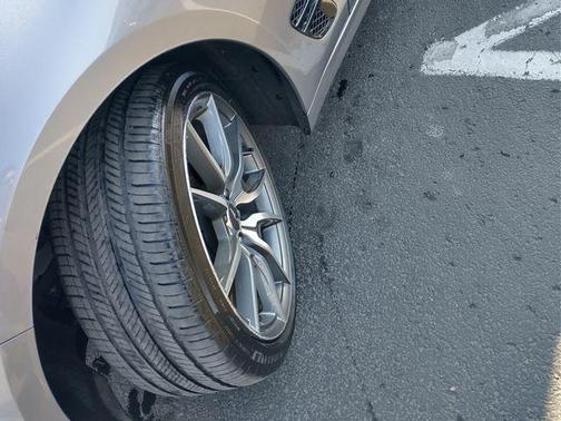 2023 Genesis G70 2.0T AWD