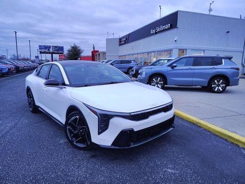 2025 Kia K4 GT-Line