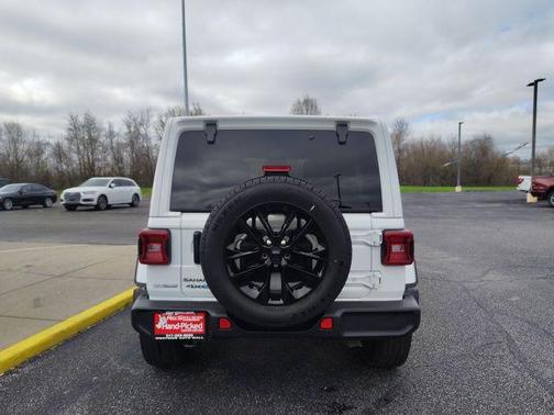 2025 Jeep Wrangler 4xe Sahara