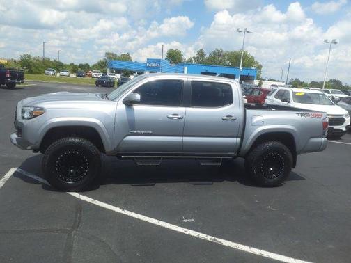 2021 Toyota Tacoma TRD Sport