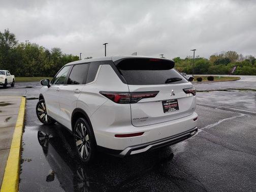 2025 Mitsubishi Outlander SE 2.5 S-AWC