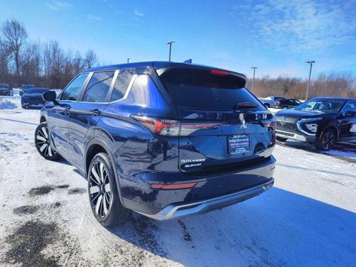 2026 Mitsubishi Outlander SE 2.5 S-AWC