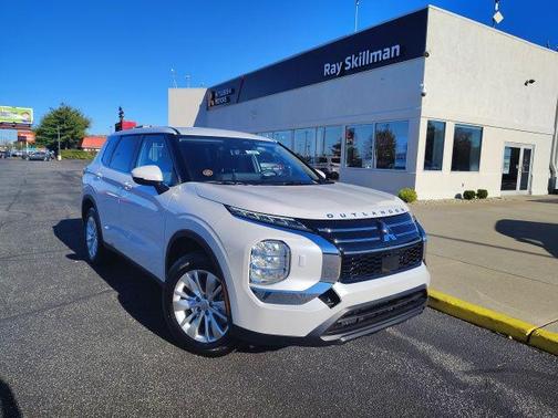 2025 Mitsubishi Outlander ES 2.5 S-AWC