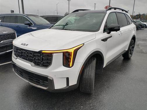 2025 Kia Sorento SX