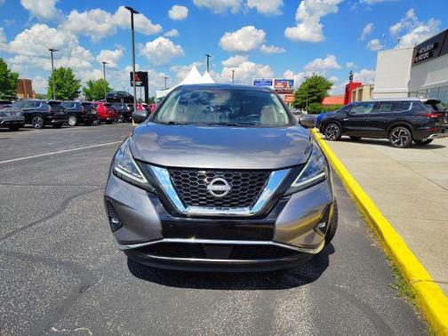 2023 Nissan Murano SL FWD