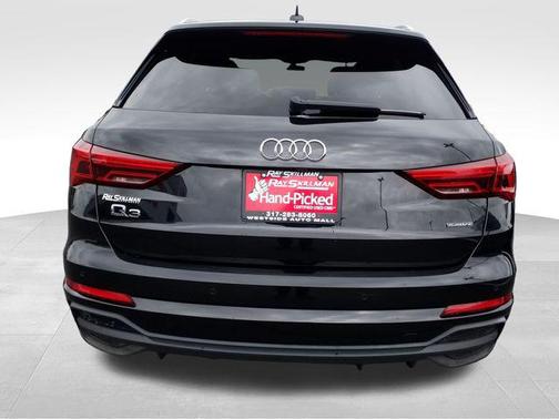 2023 Audi Q3 S line Premium