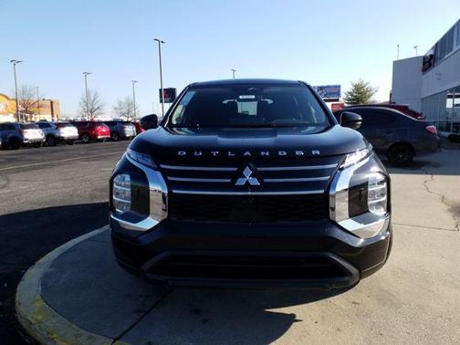 2025 Mitsubishi Outlander ES 2.5 S-AWC