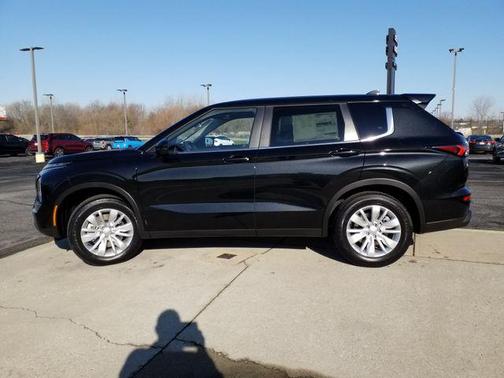 2025 Mitsubishi Outlander ES 2.5 S-AWC