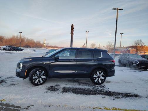 2026 Mitsubishi Outlander SE 2.5 2WD