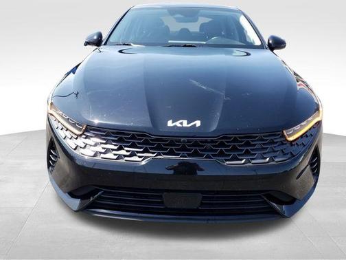 2022 Kia K5 EX