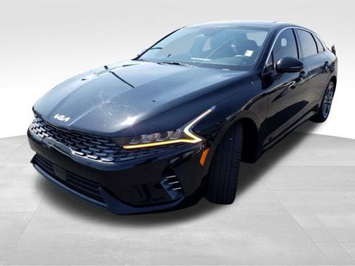 2022 Kia K5 EX
