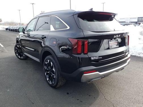 2025 Kia Sorento EX