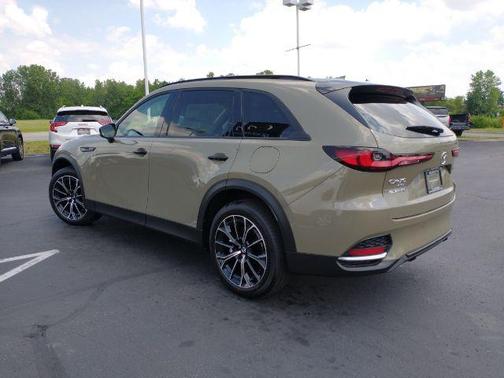 2025 Mazda CX-70 PHEV Premium Package