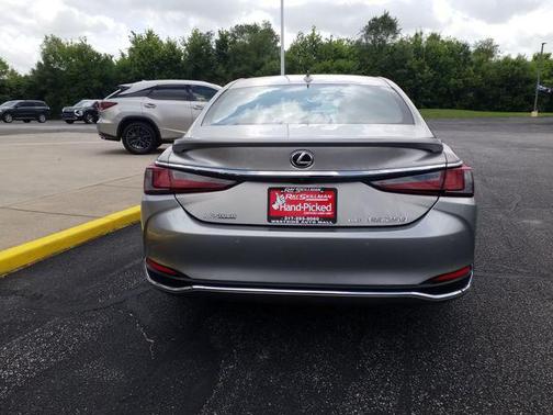2021 Lexus ES 250 Base
