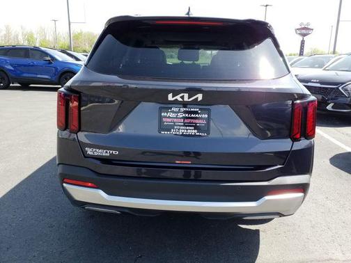 2025 Kia Sorento S