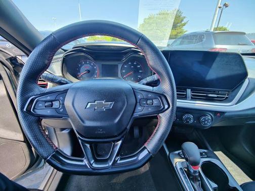 2024 Chevrolet Trax FWD 1RS