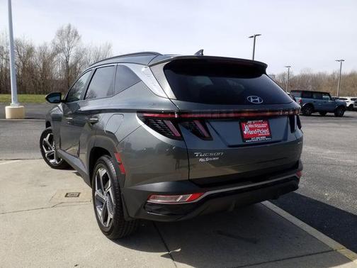 2022 Hyundai TUCSON SEL