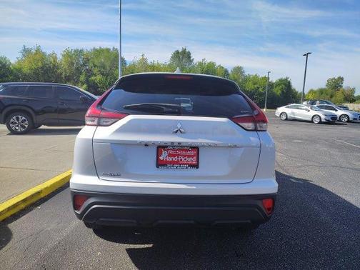 2022 Mitsubishi Eclipse Cross ES