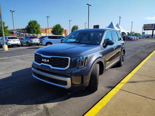 2023 Kia Telluride S