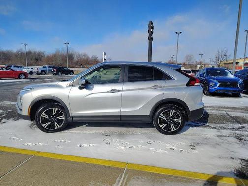 2024 Mitsubishi Eclipse Cross SE