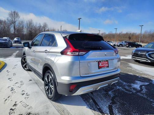 2024 Mitsubishi Eclipse Cross SE