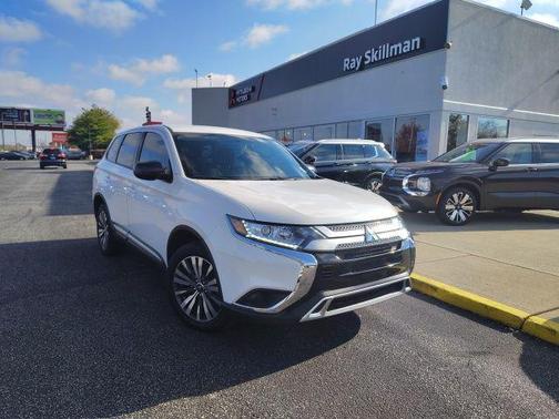 2020 Mitsubishi Outlander ES