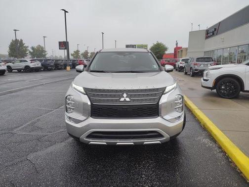 2023 Mitsubishi Outlander SE 2.5 S-AWC