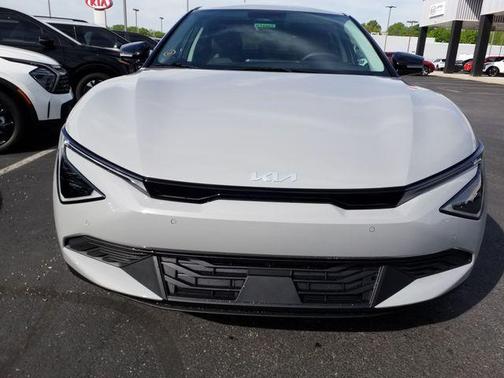 2025 Kia EV6 Light Long Range
