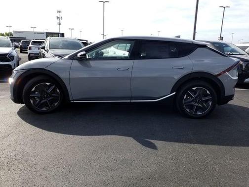 2025 Kia EV6 Light Long Range